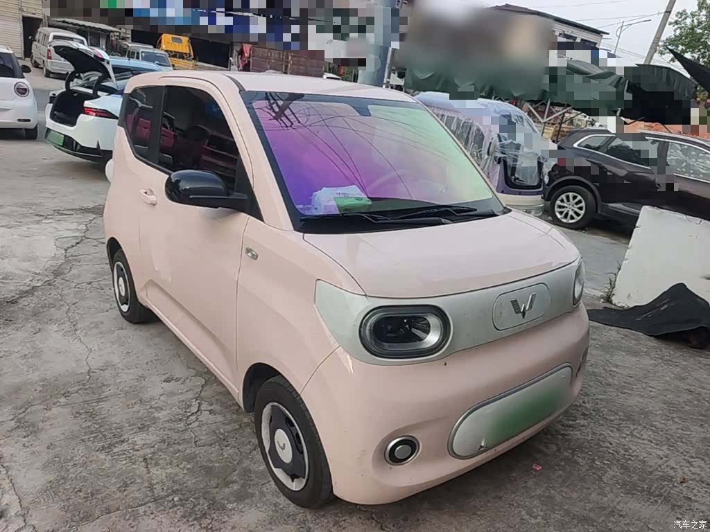 Wuling MINIEV, 2025 4