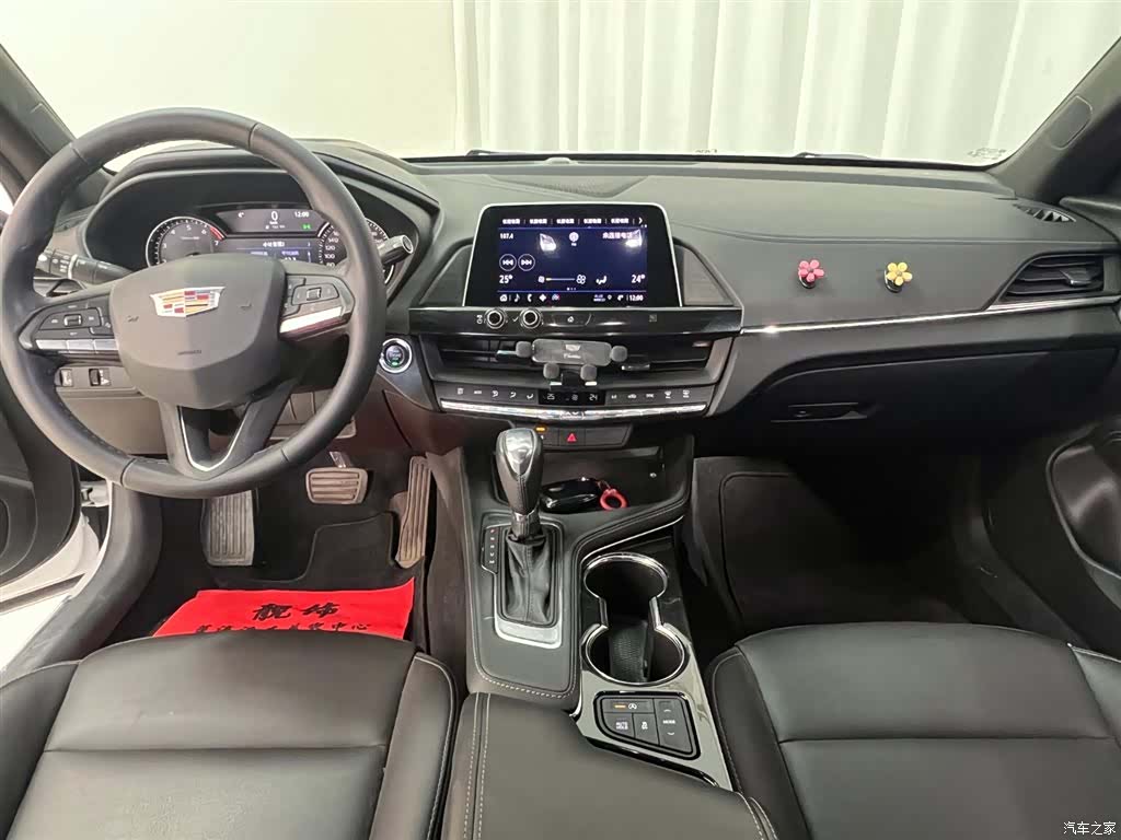 Cadillac CT4, 2021 8