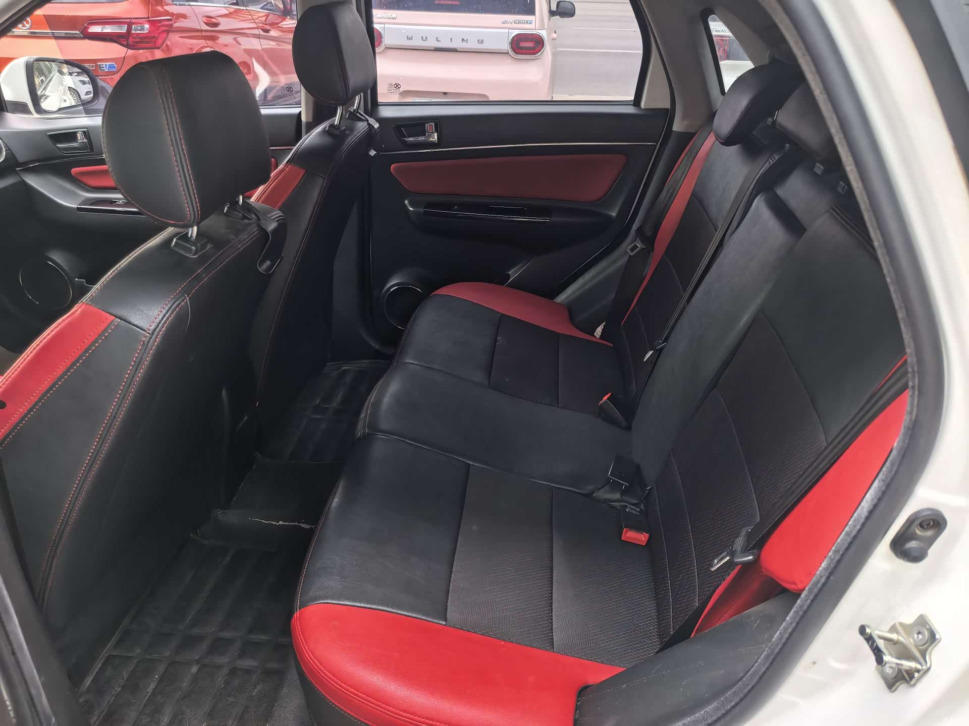 BAIC EX360, 2018 7