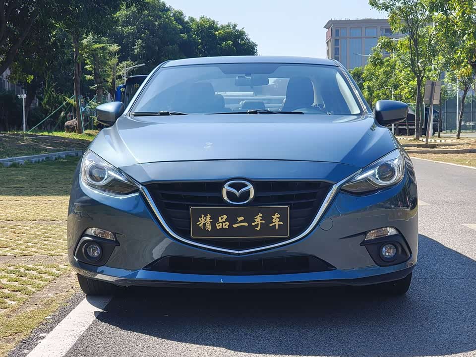 Mazda 3 Angkesaila