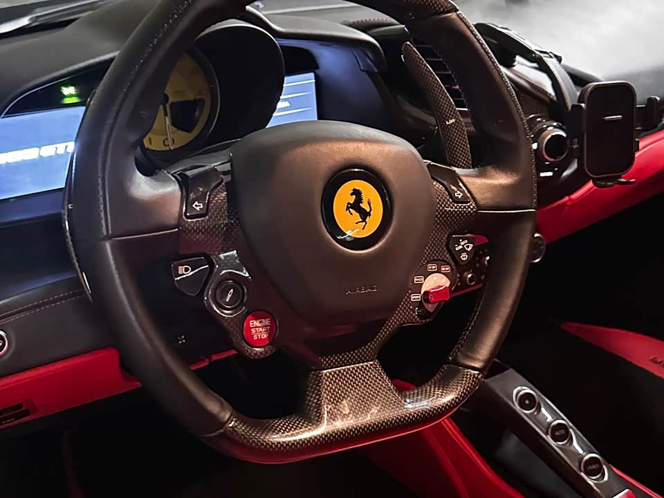 Ferrari 488
