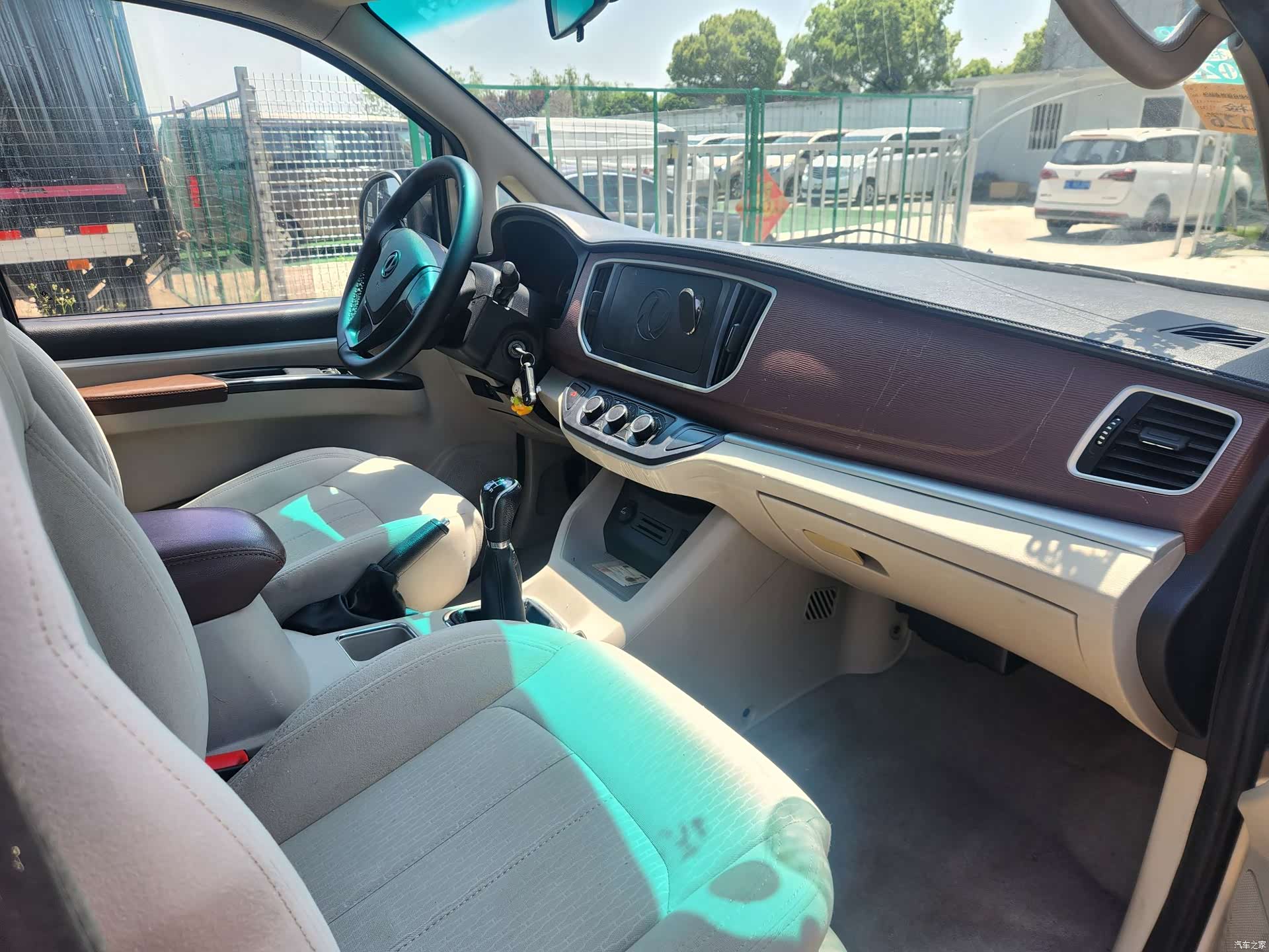 DongFeng M5L, 2018 8