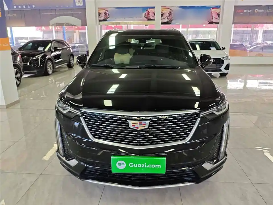 Cadillac XT6