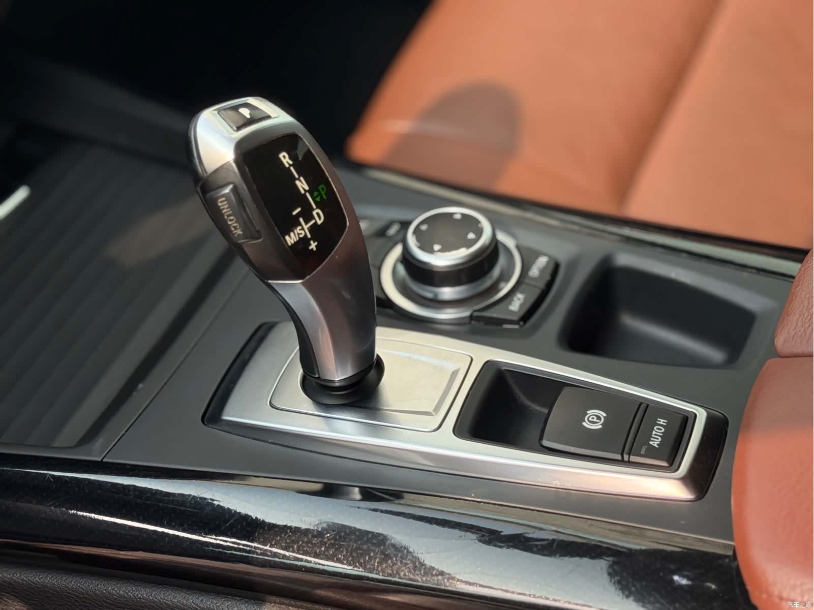 BMW X5, 2012 7