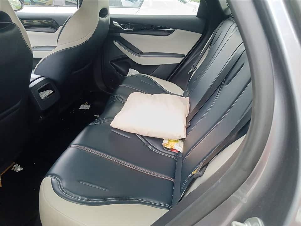 BYD Qin Yuan BYD Qin Yuan