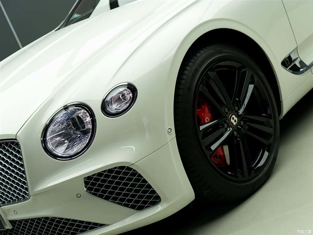 Bentley Continental GT, 2020 3