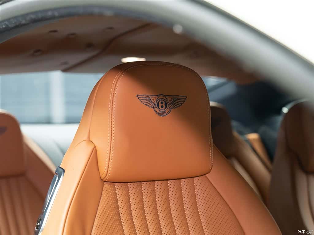 Bentley Continental GT, 2019 12