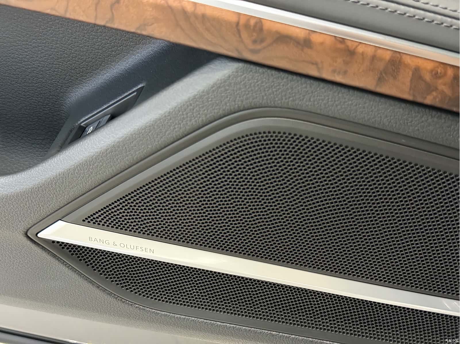 Audi A8L, 2019 13