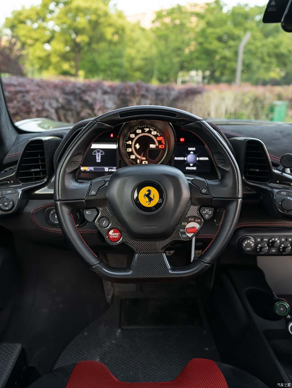 Ferrari 458, 2016 11