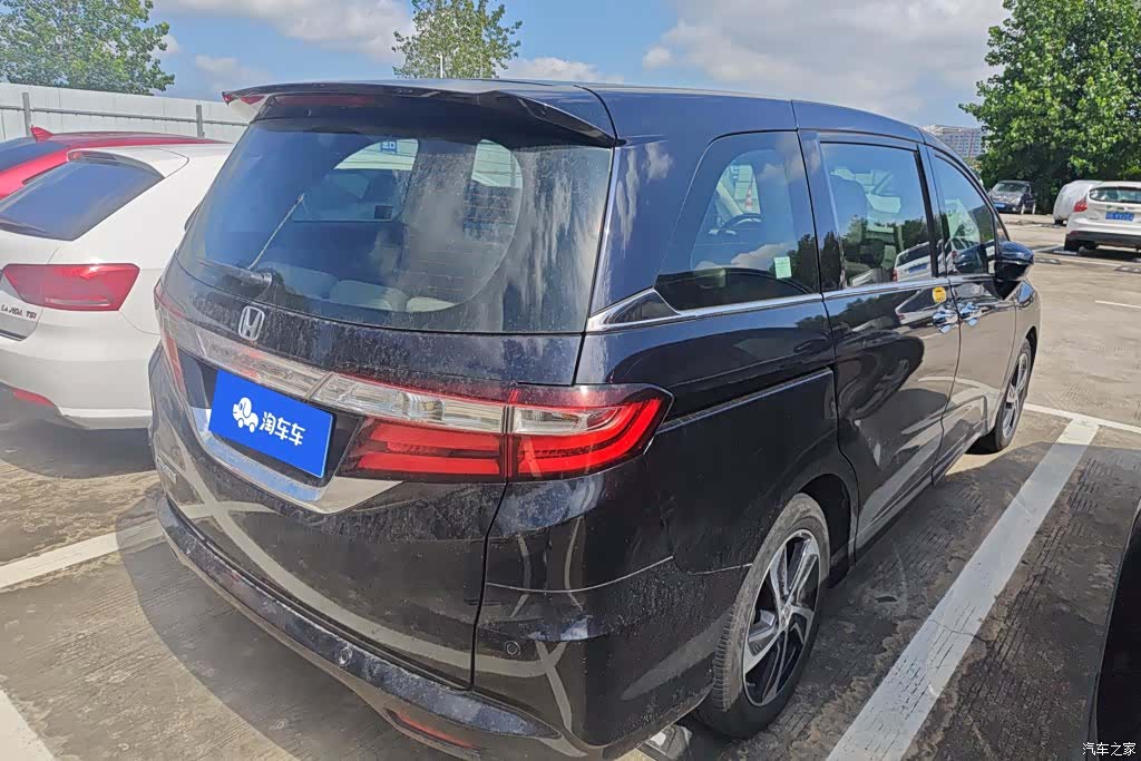 Honda Odyssey, 2017 3