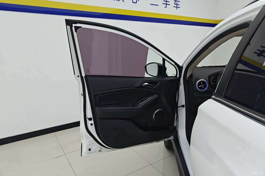 BYD Yuan, 2019 7
