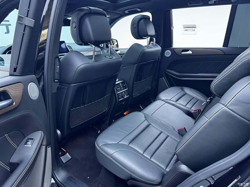 Mercedes-Benz GLS, 2017 23