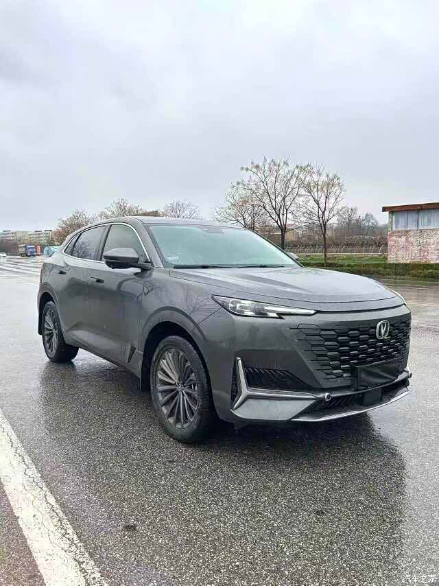 Changan UNI-K, 2022 3