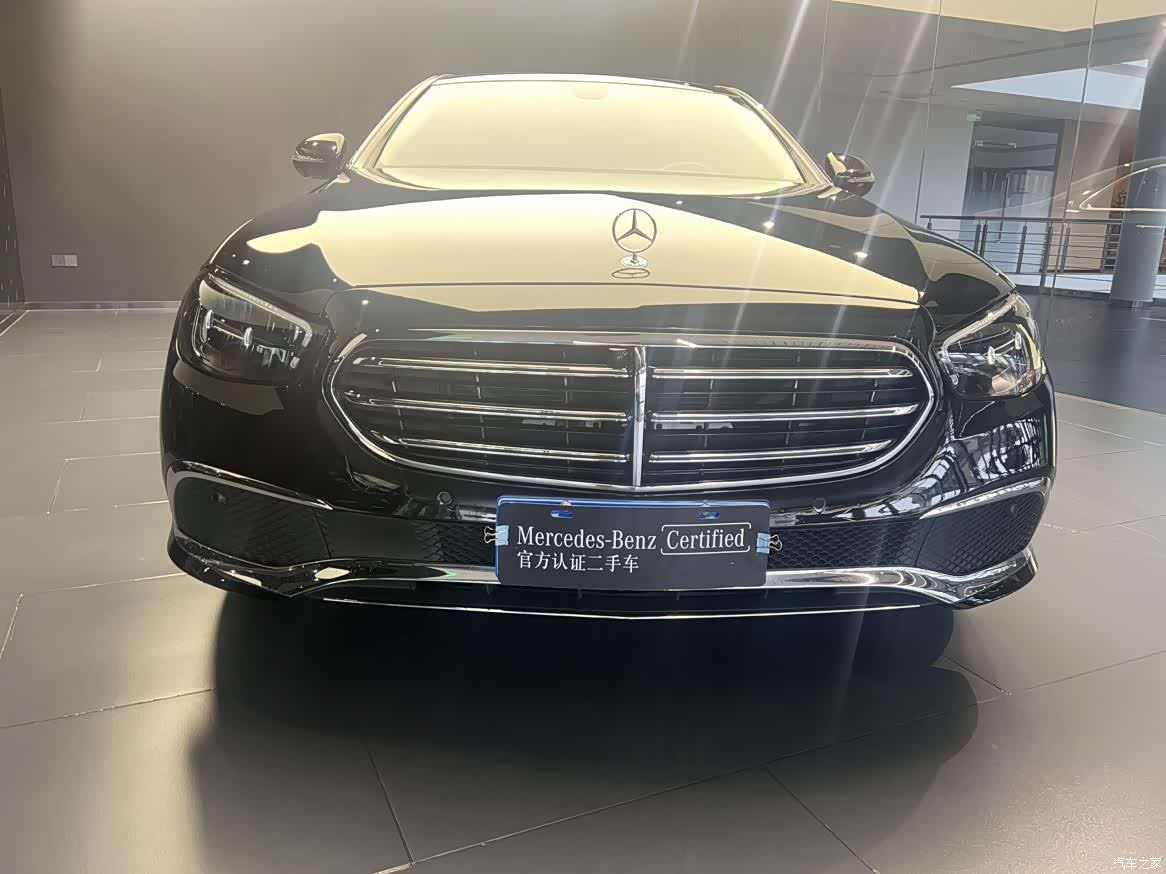 Mercedes-Benz E-Class, 2022 2