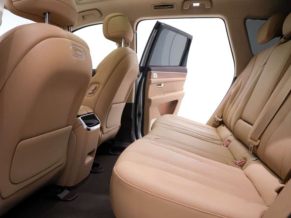 AITO Ask the world M7