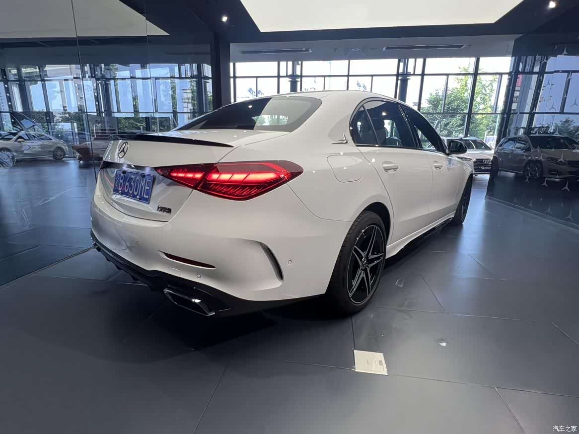 Mercedes-Benz C-Class, 2024 все фото