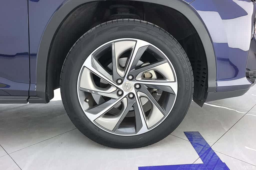 Lexus RX, 2017 6