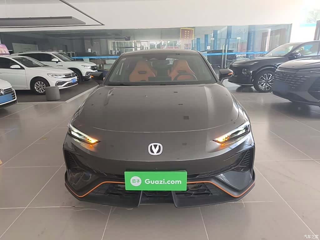 Changan UNI-V, 2025 3