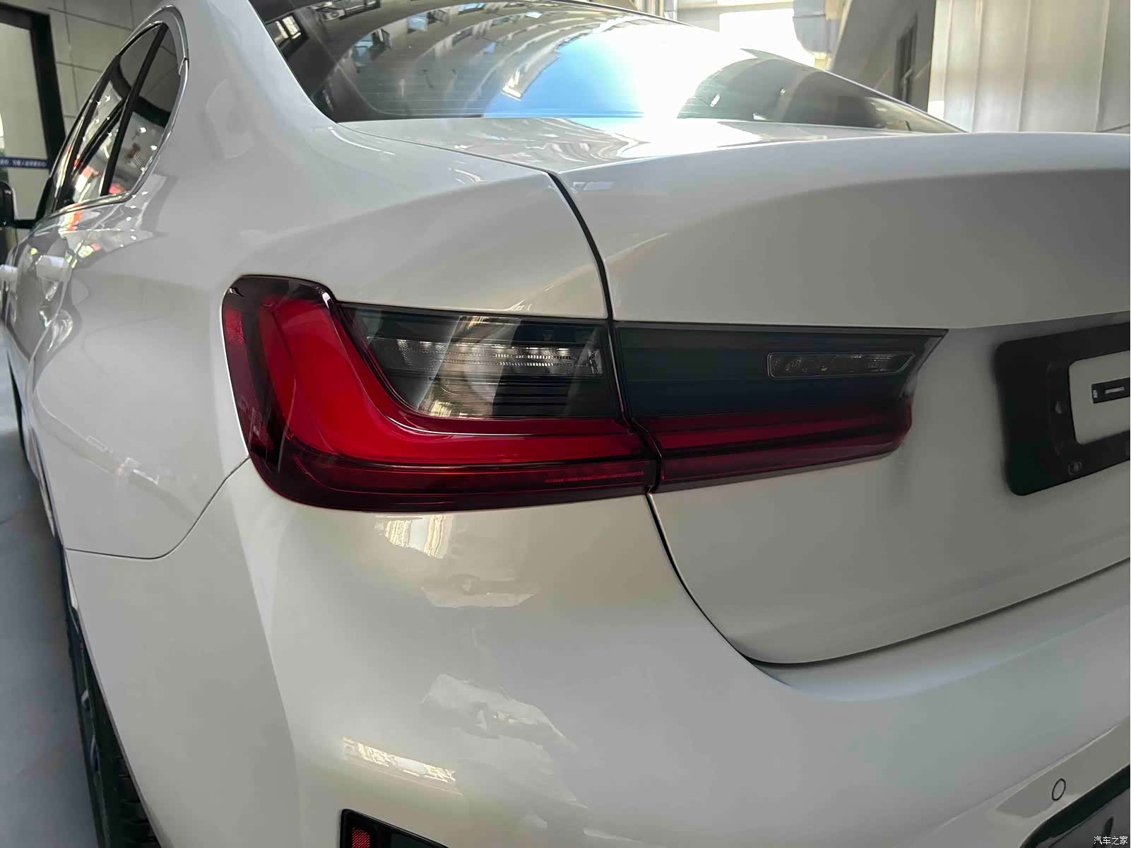 BMW 3 Series, 2024 7