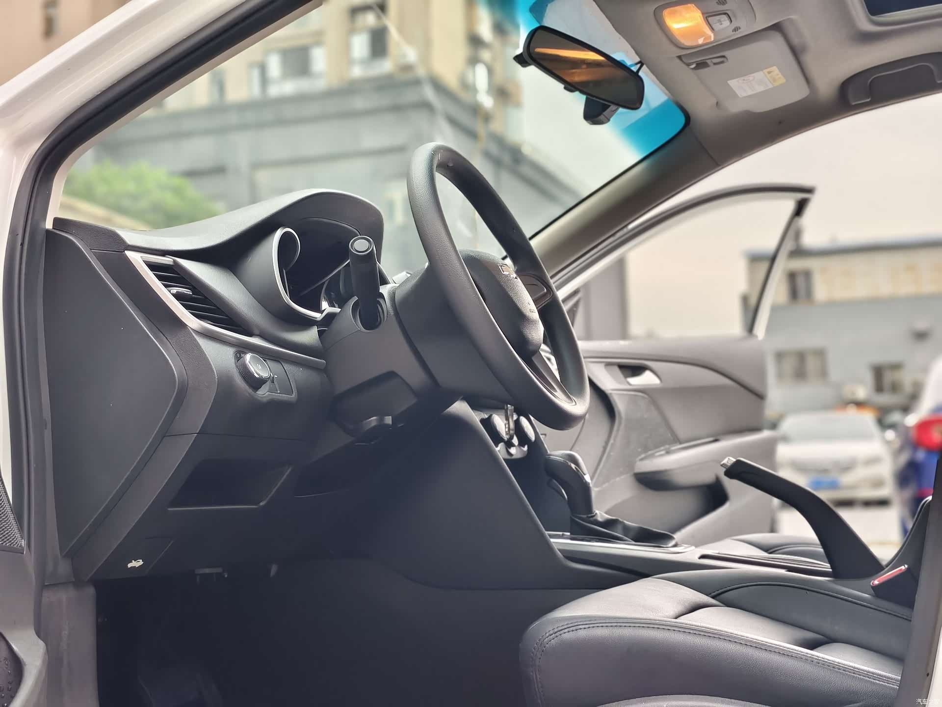 Chevrolet 320, 2018 10