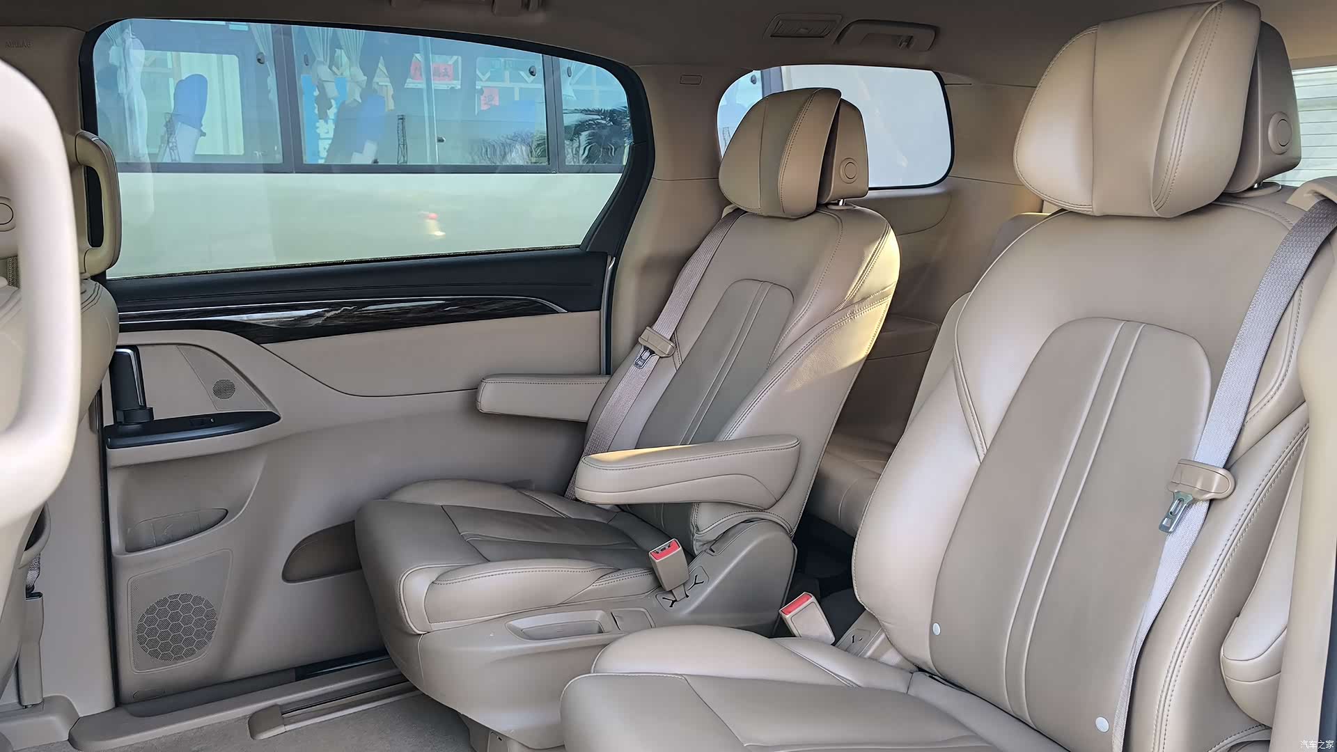 Buick GL8, 2017 18