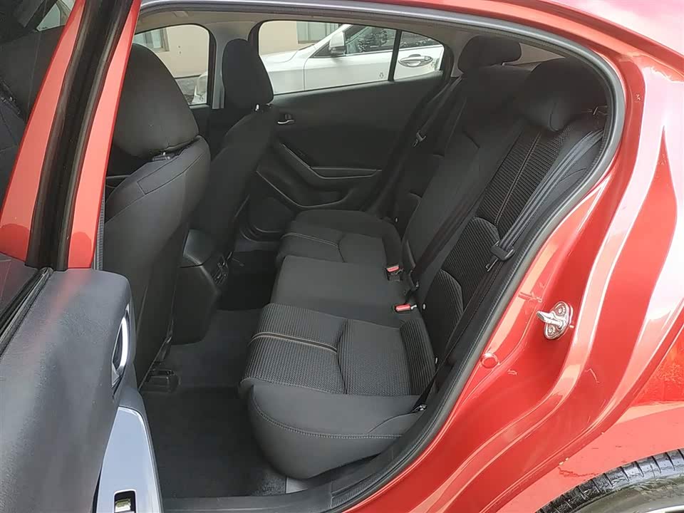 Mazda 3 Angkesaila Mazda 3 Angkesaila
