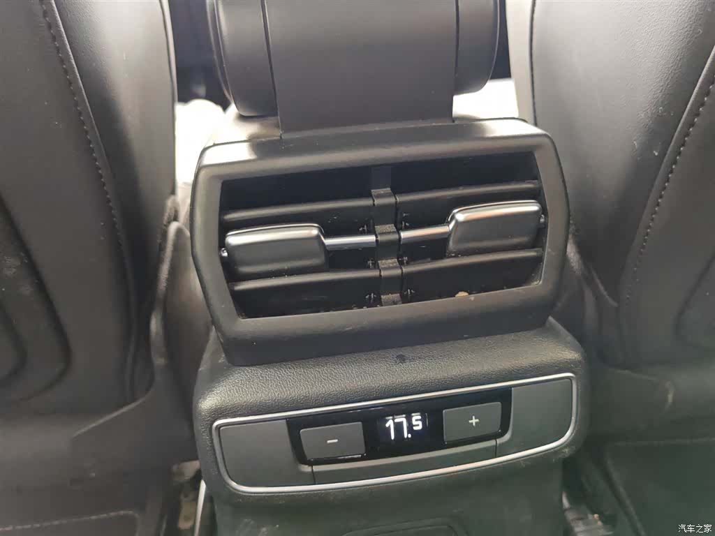 Audi Q4 e-tron, 2025 18