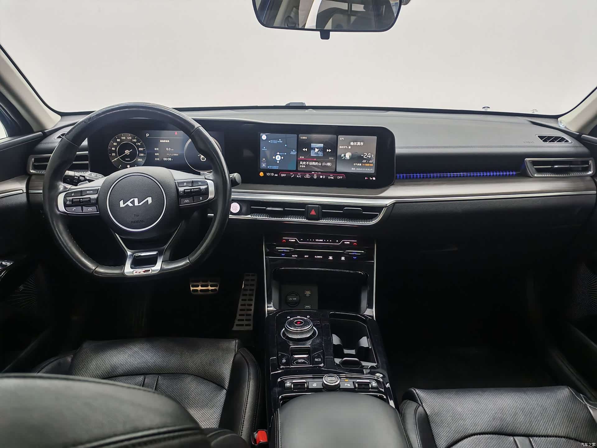 Kia K5, 2022 10