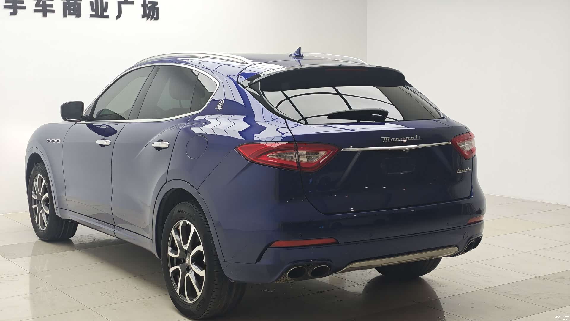 Maserati Levante, 2017 13