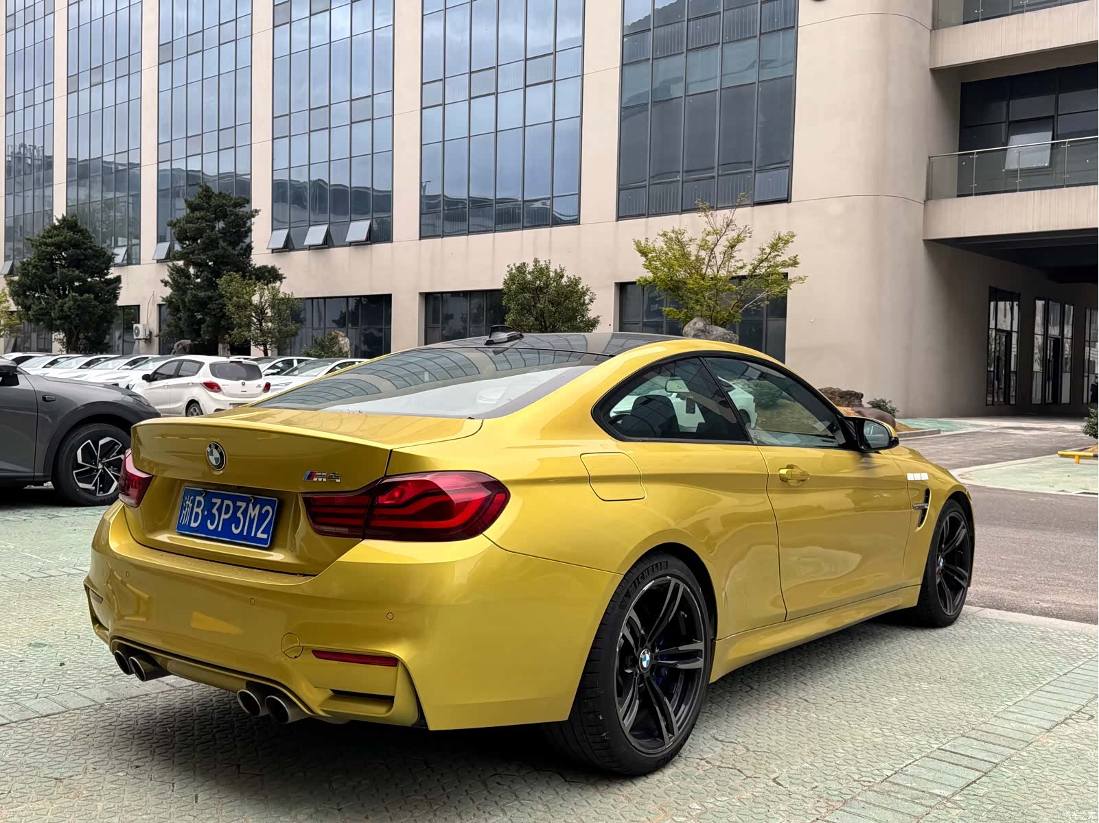BMW M4, 2020 7