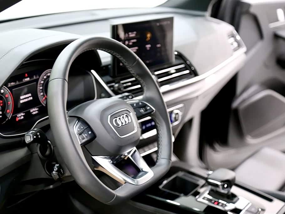 Audi Q5L Audi Q5L