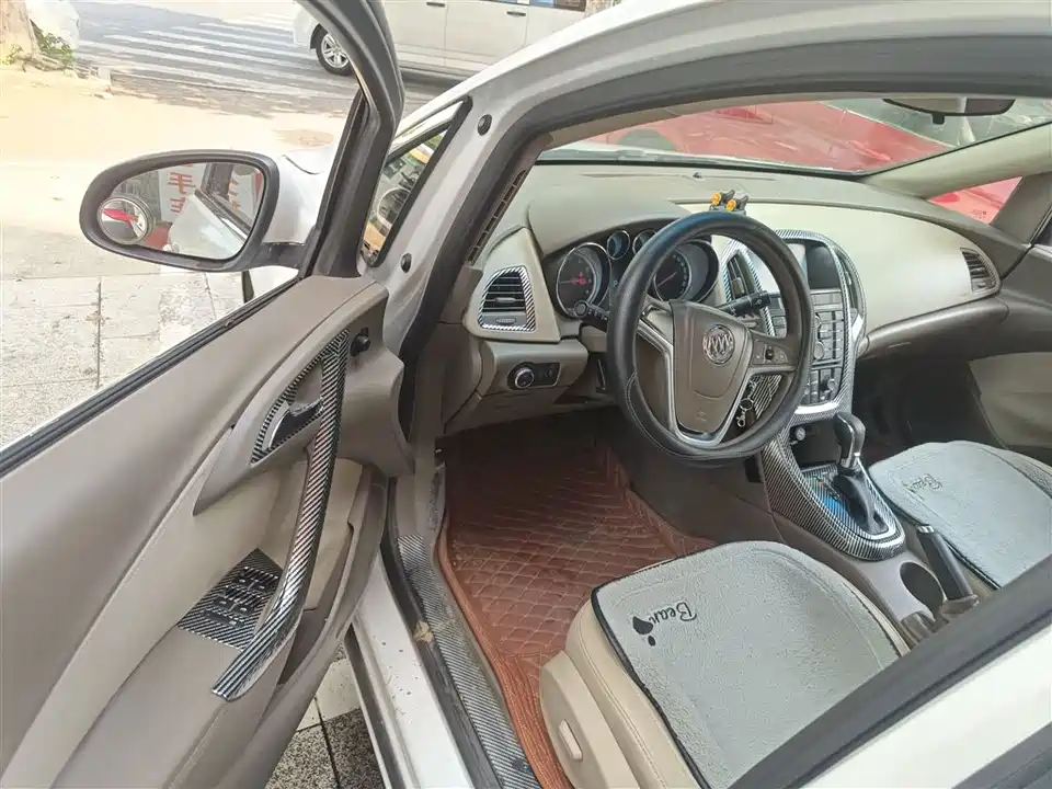 Buick Yinglang Buick Yinglang