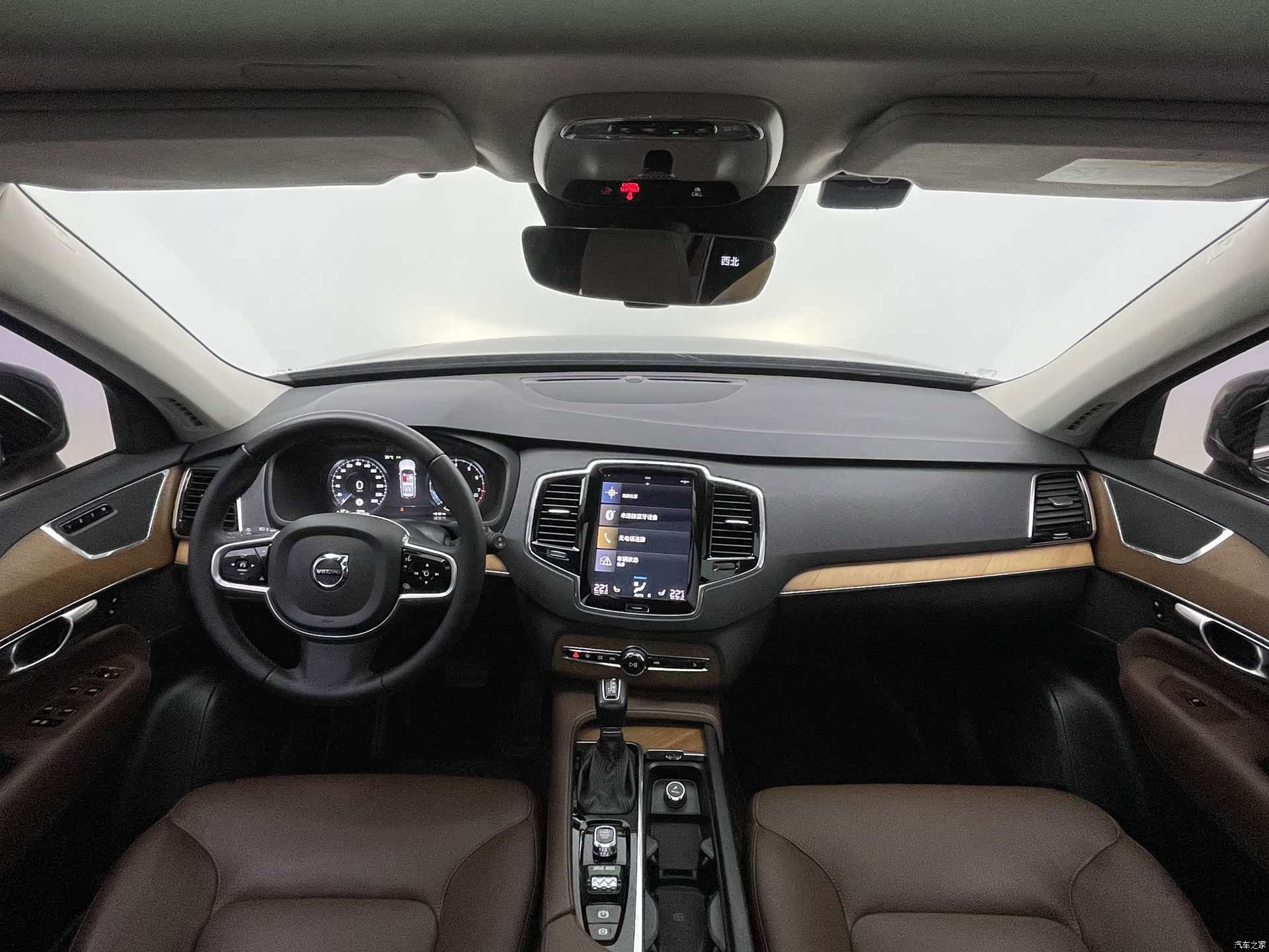 Volvo XC90, 2019 13
