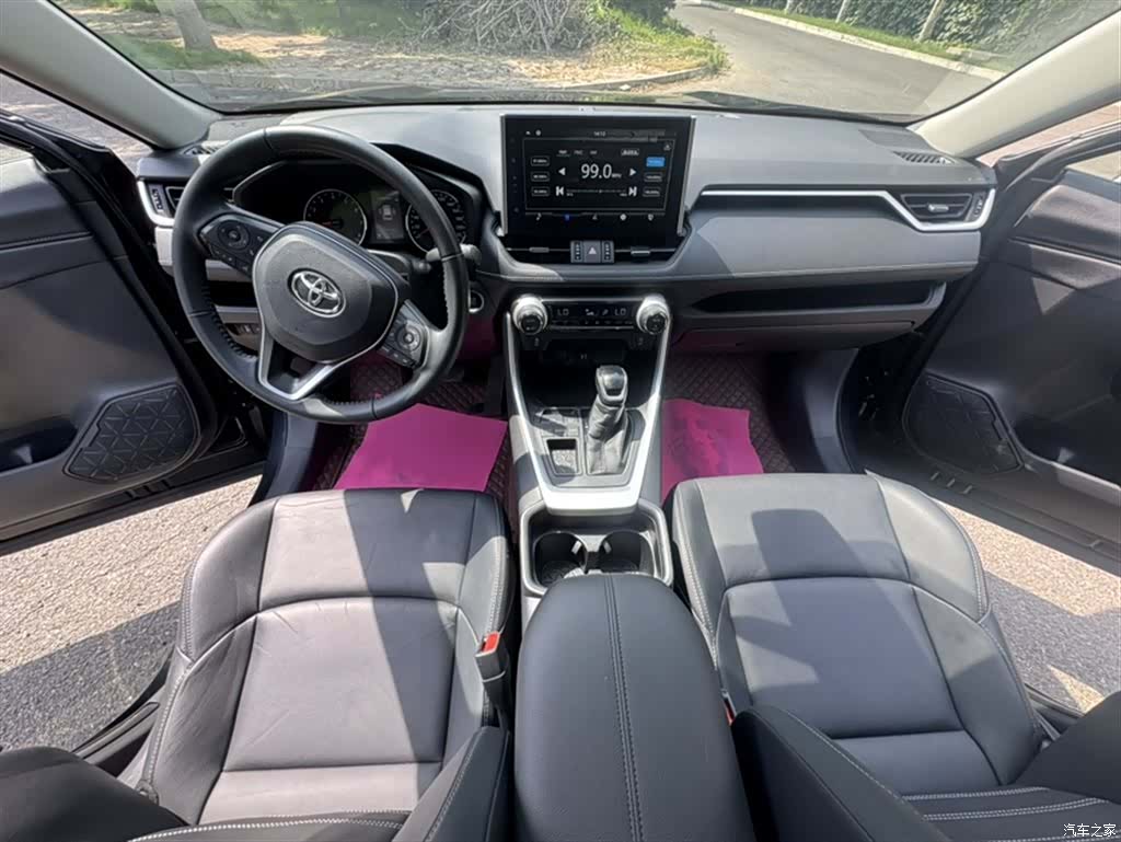 Toyota Wildlander, 2023 14