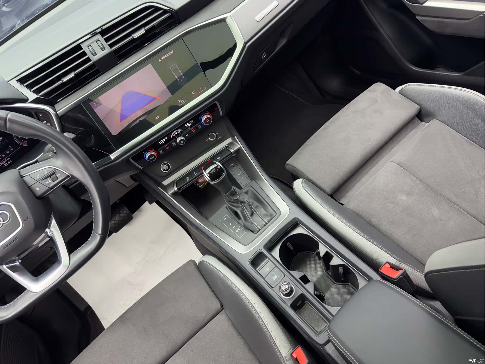 Audi Q3, 2023 17