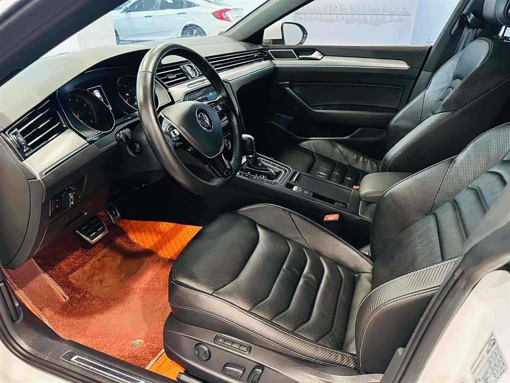 Volkswagen CC, 2019 10