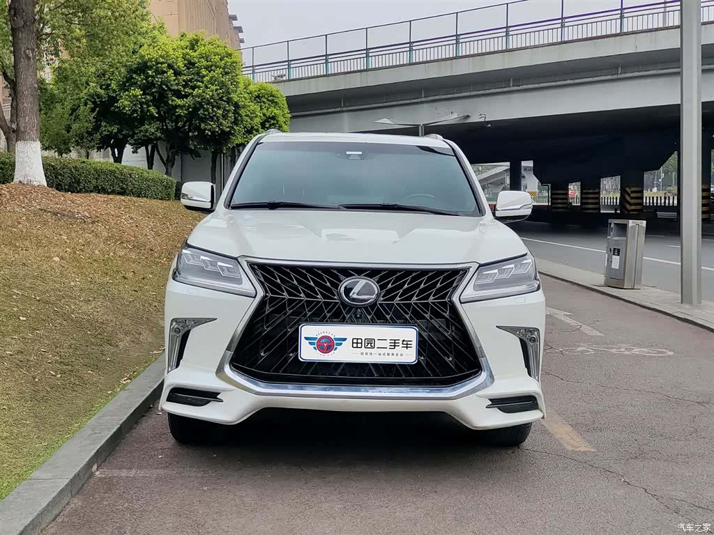 Lexus LX, 2020 2