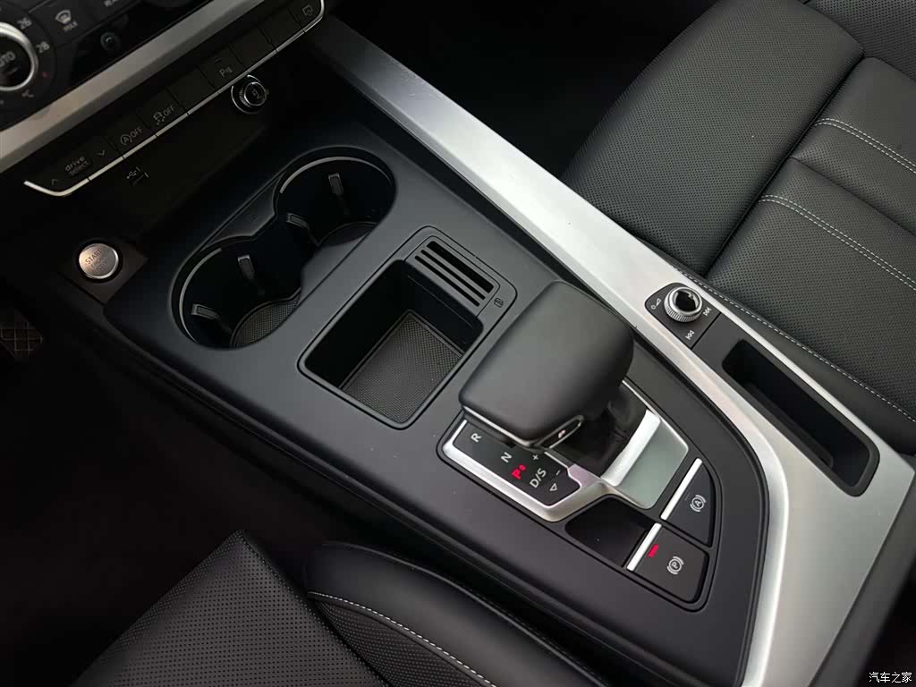 Audi A4L, 2024 14