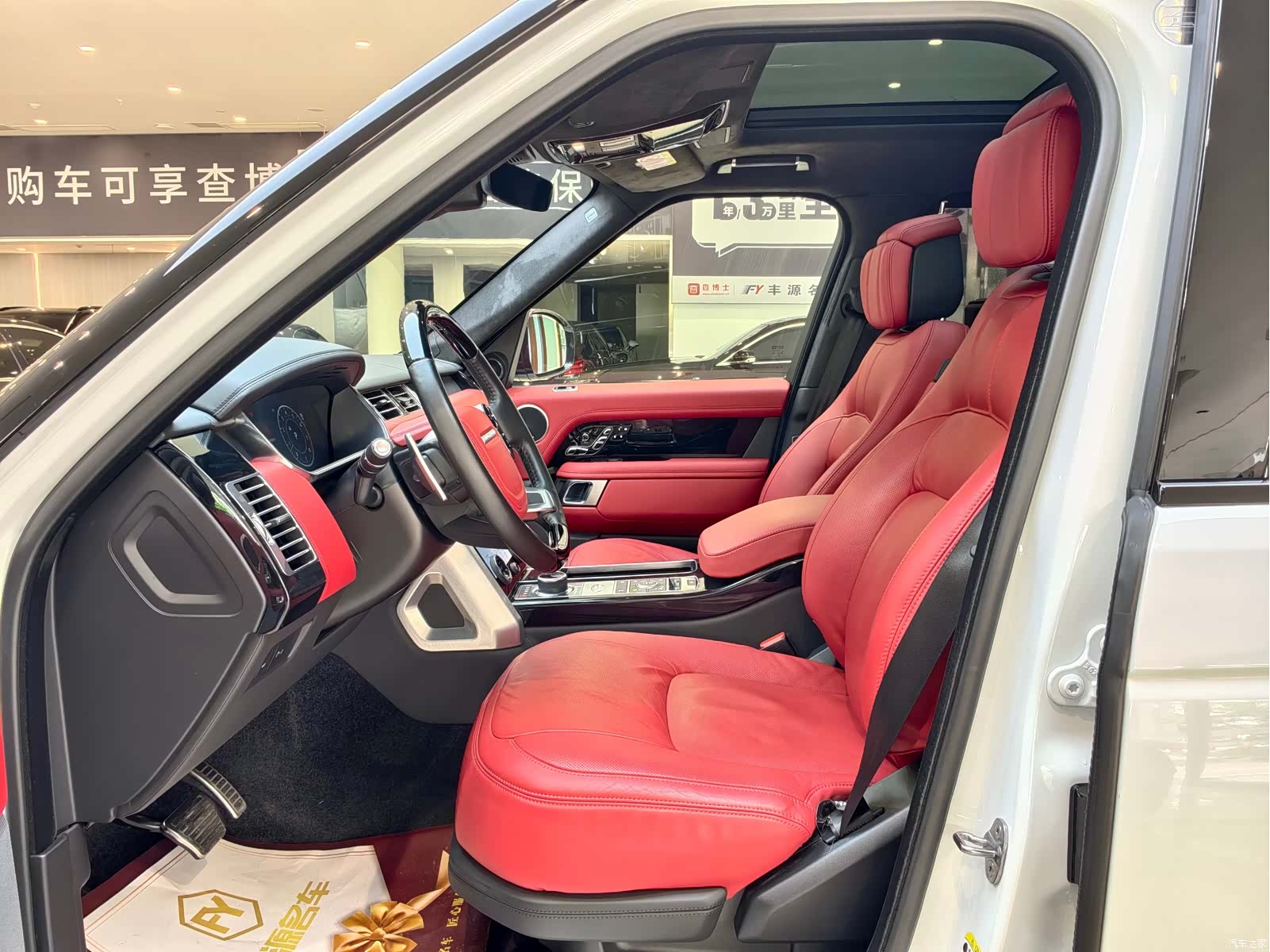 Land Rover Range Rover, 2022 все фото