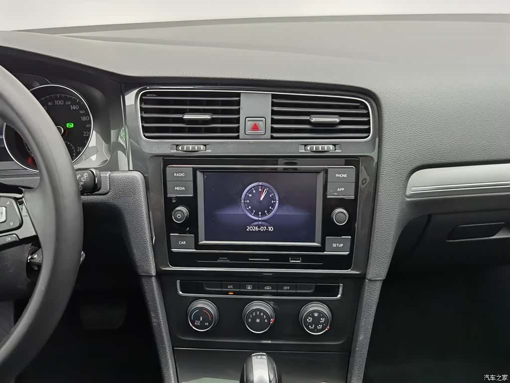Volkswagen Golf, 2018 12