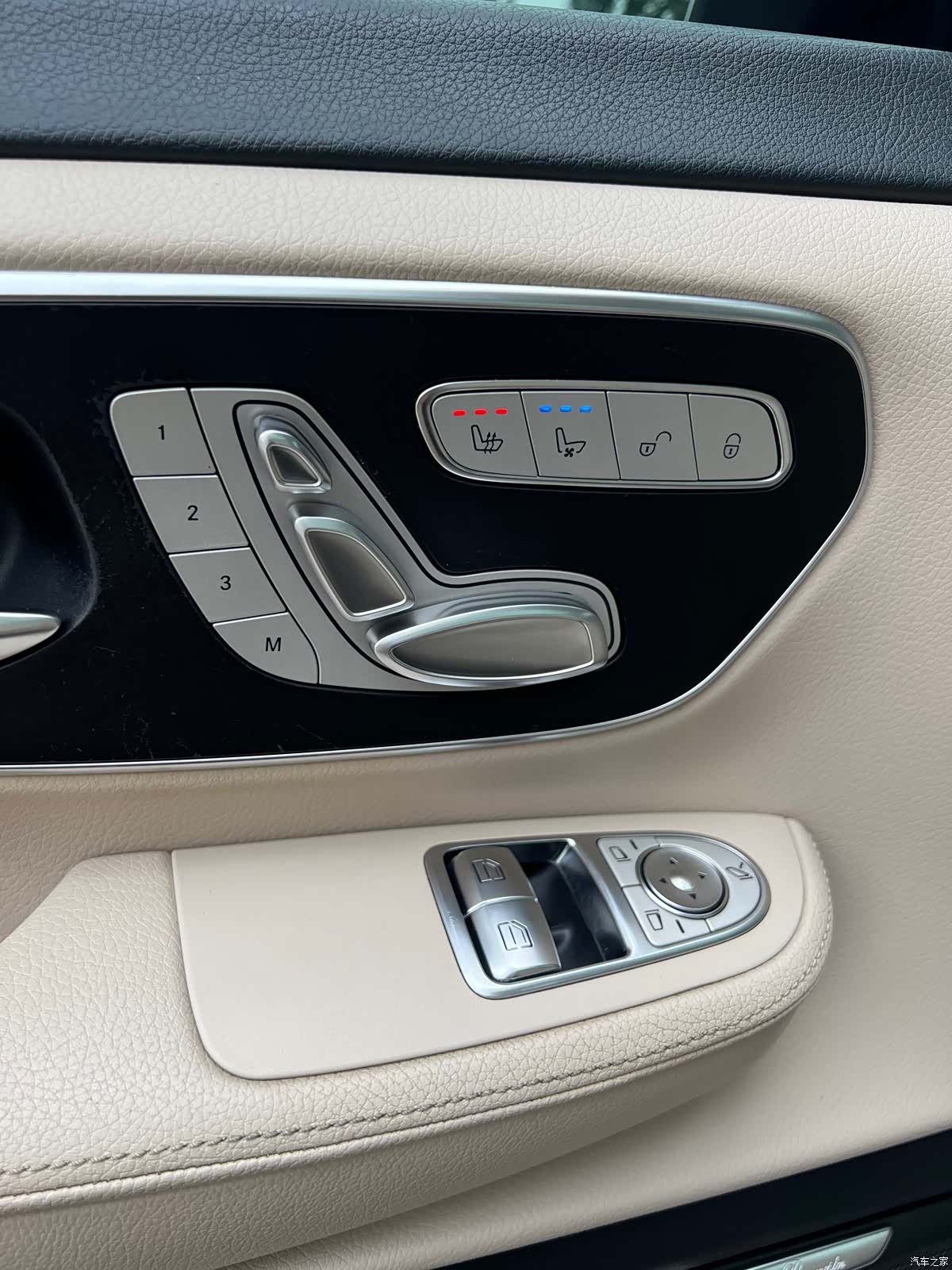 Mercedes-Benz V-Class, 2019 13