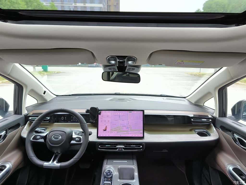 Trumpchi E8, 2024 18