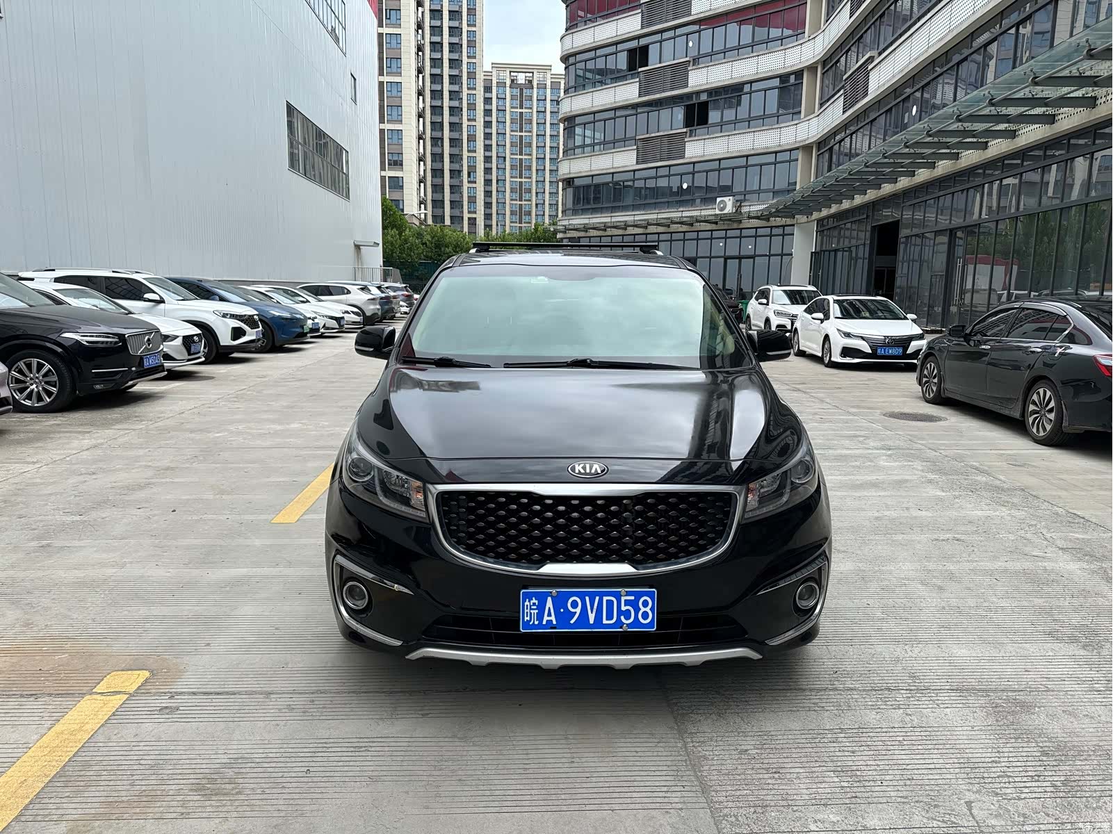 Kia Carnival, 2016 2