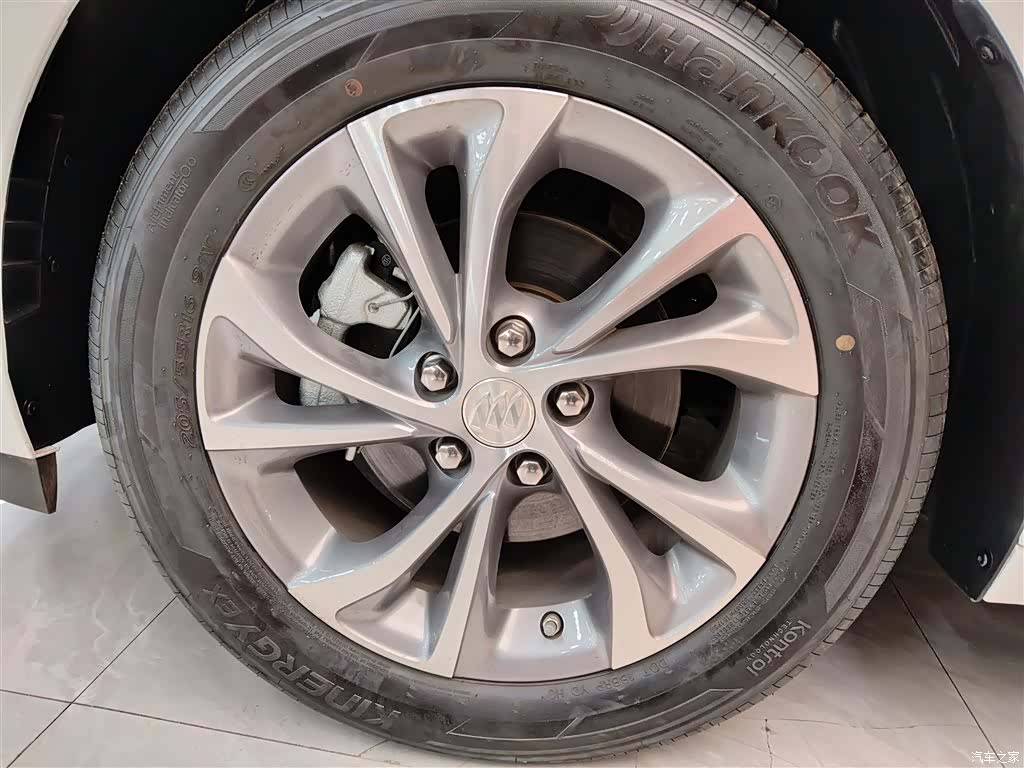 Buick Verano, 2025 8