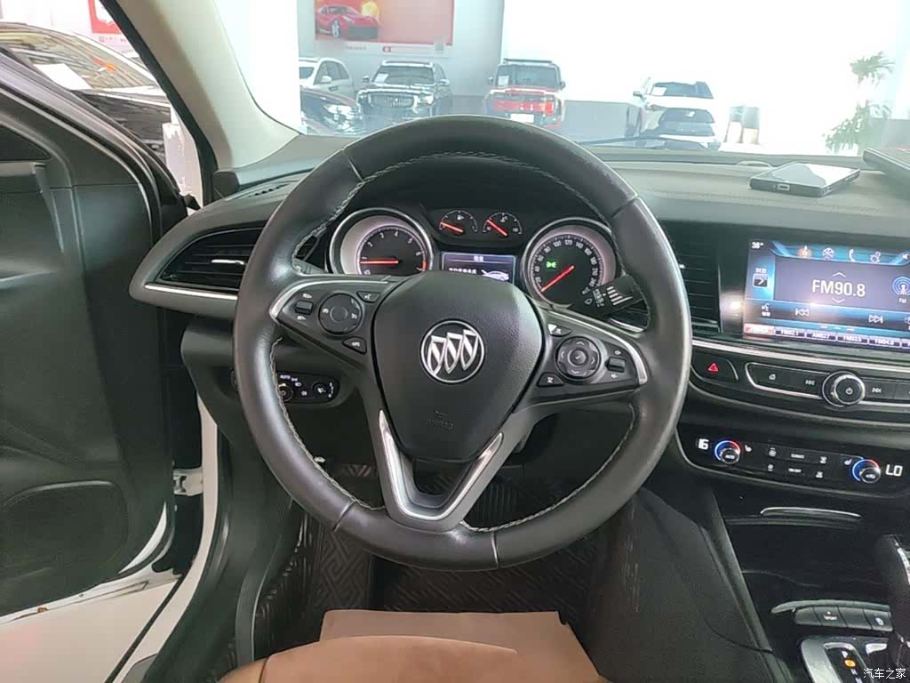 Buick Regal, 2020 11