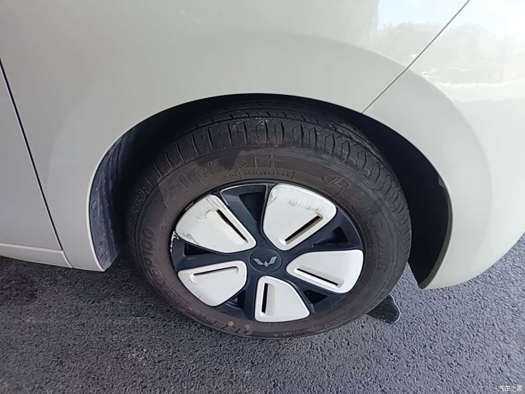 Wuling MINIEV, 2025 4
