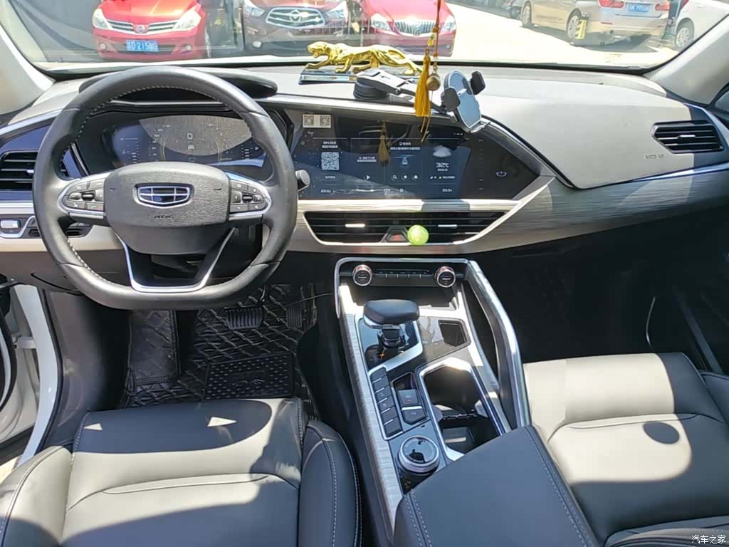 Geely Xingyue, 2021 10