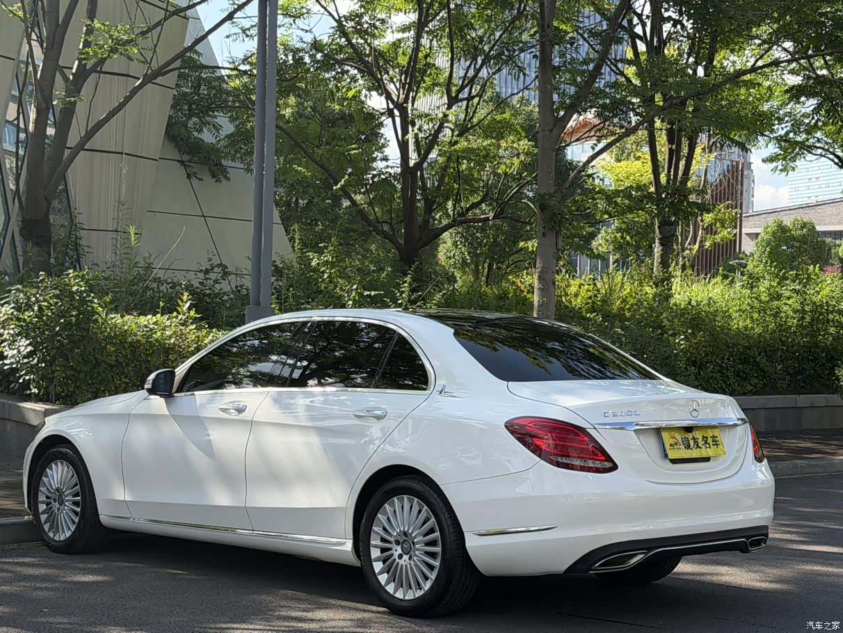 Mercedes-Benz C-Class, 2015 4