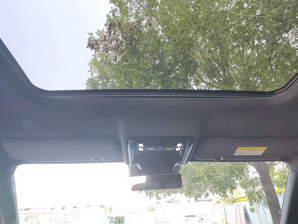 BYD Leopard 5 BYD Leopard 5