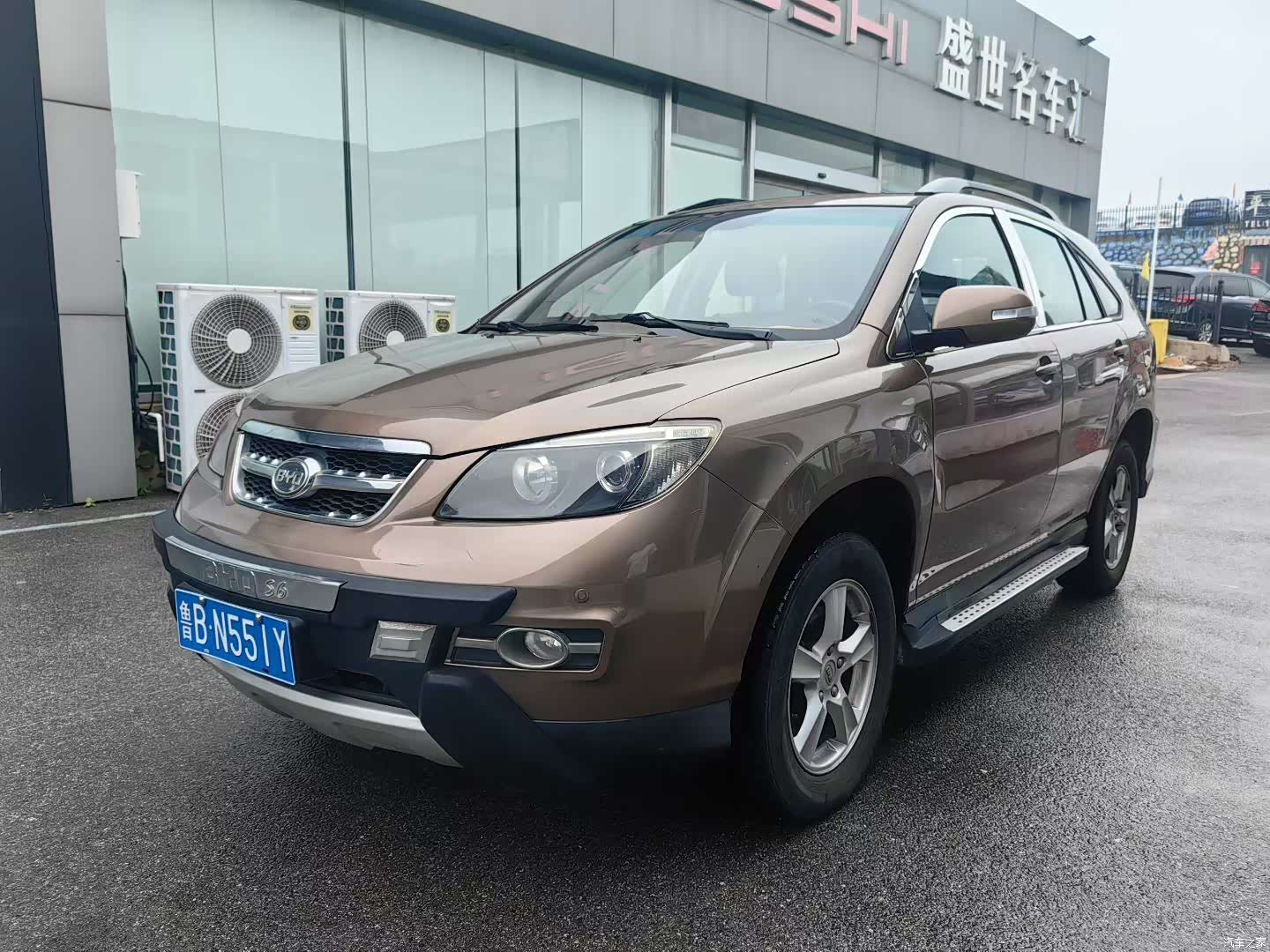 BYD S6, 2014 1